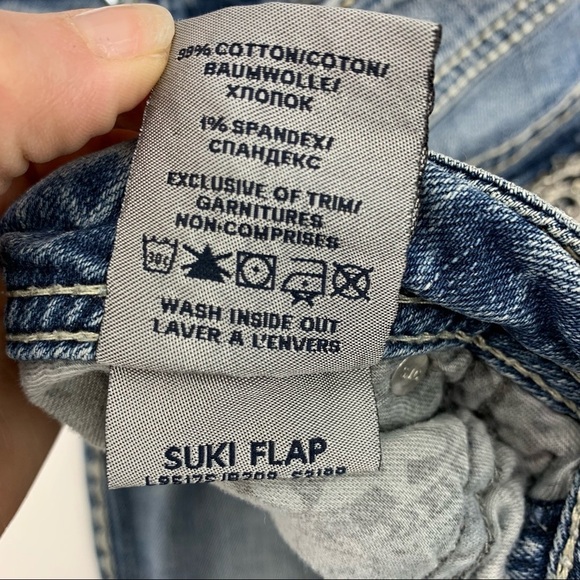 Silver Jeans Suki Flap Pocket Thick Stitch Destroyed Embellished Holey Knees - Picture 3 of 16